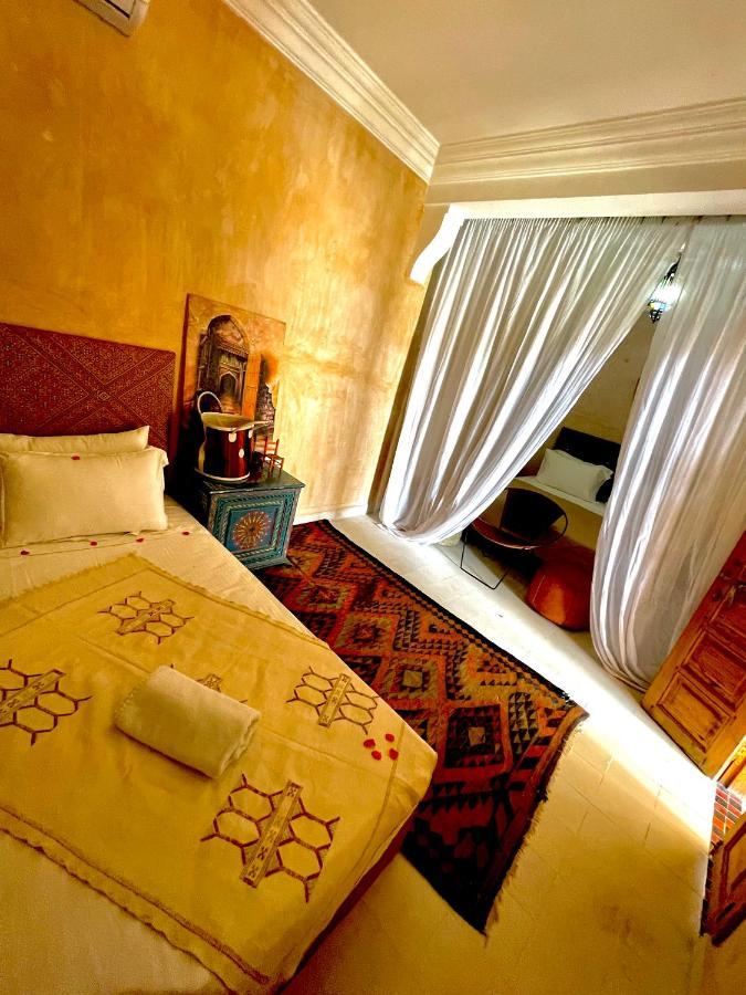 Riad Les Miroirs Marrakesh Exterior photo